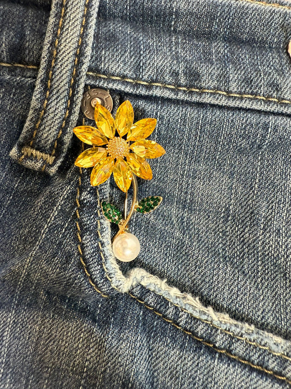 Broche Filora
