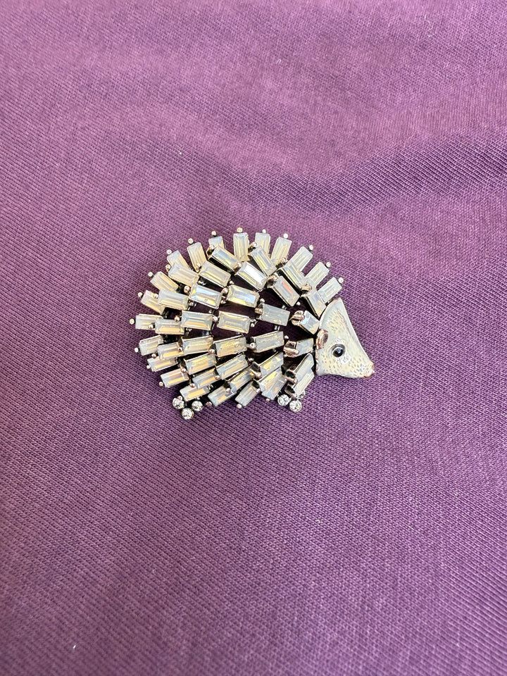 Broche Heri Taupe
