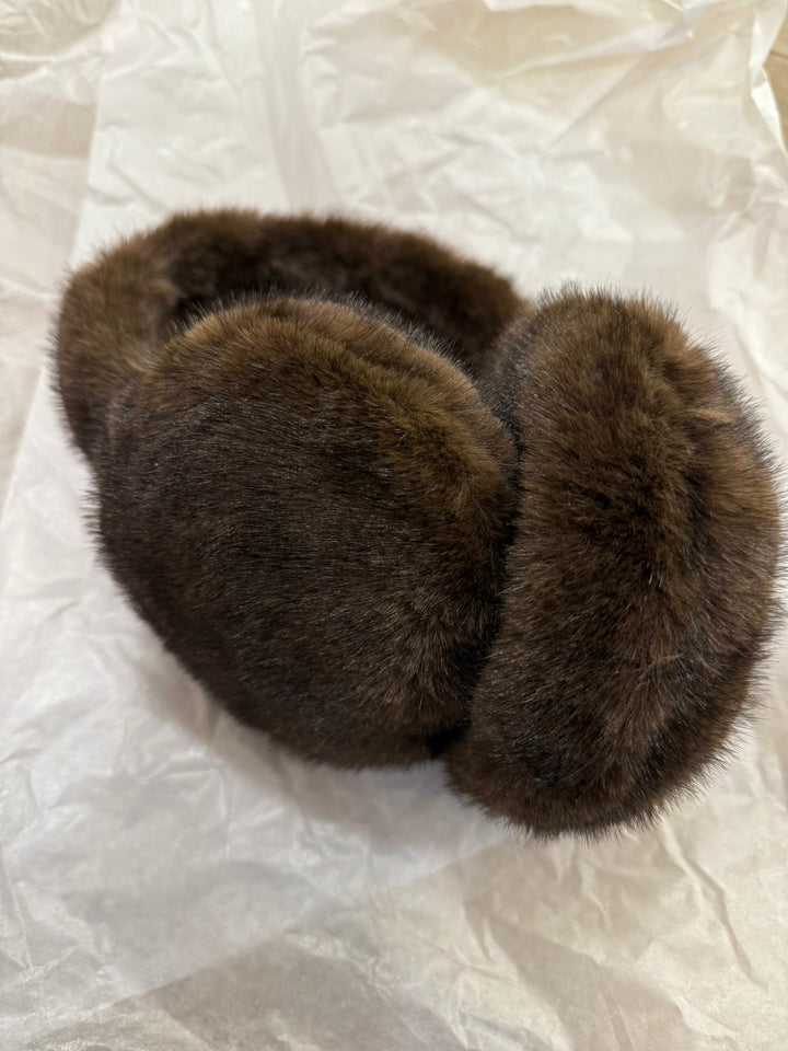 Cache-oreilles Meredith Choco