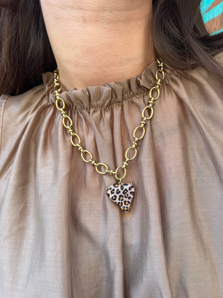 Collier Jet