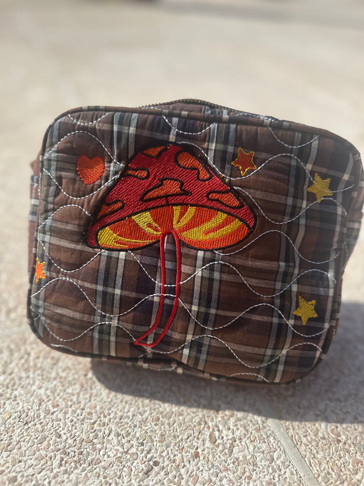 Pochette loving Melle D marron