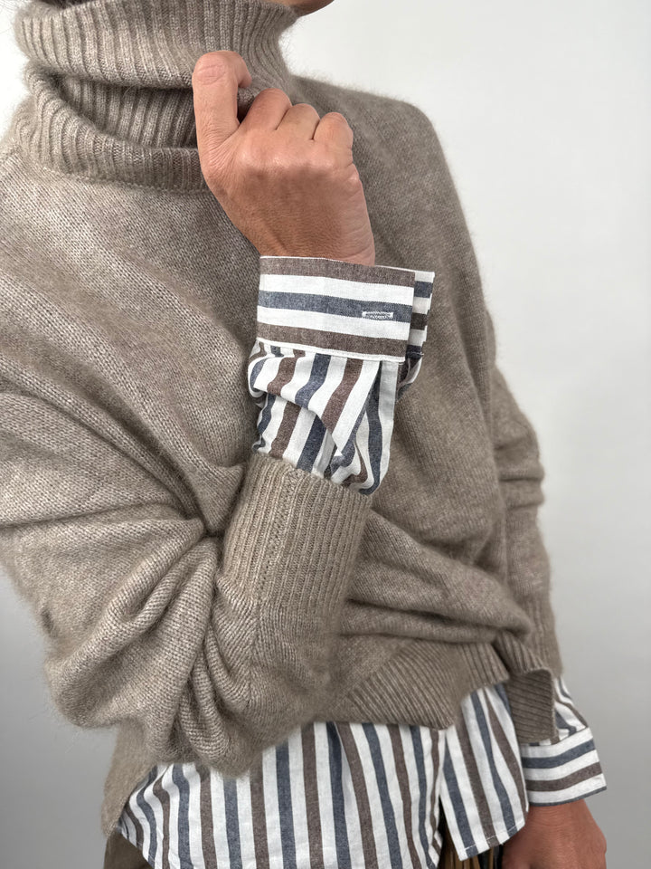 Pull Mira Melle D vu de profil