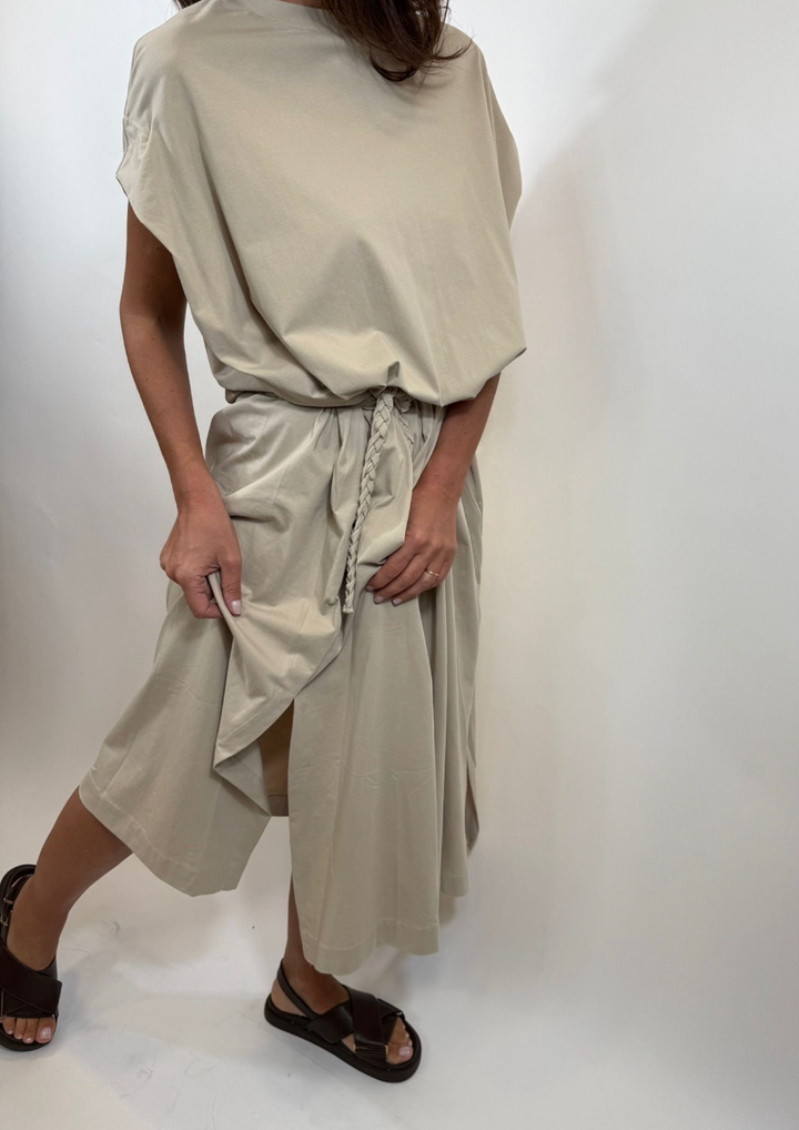 Robe Morito beige 2