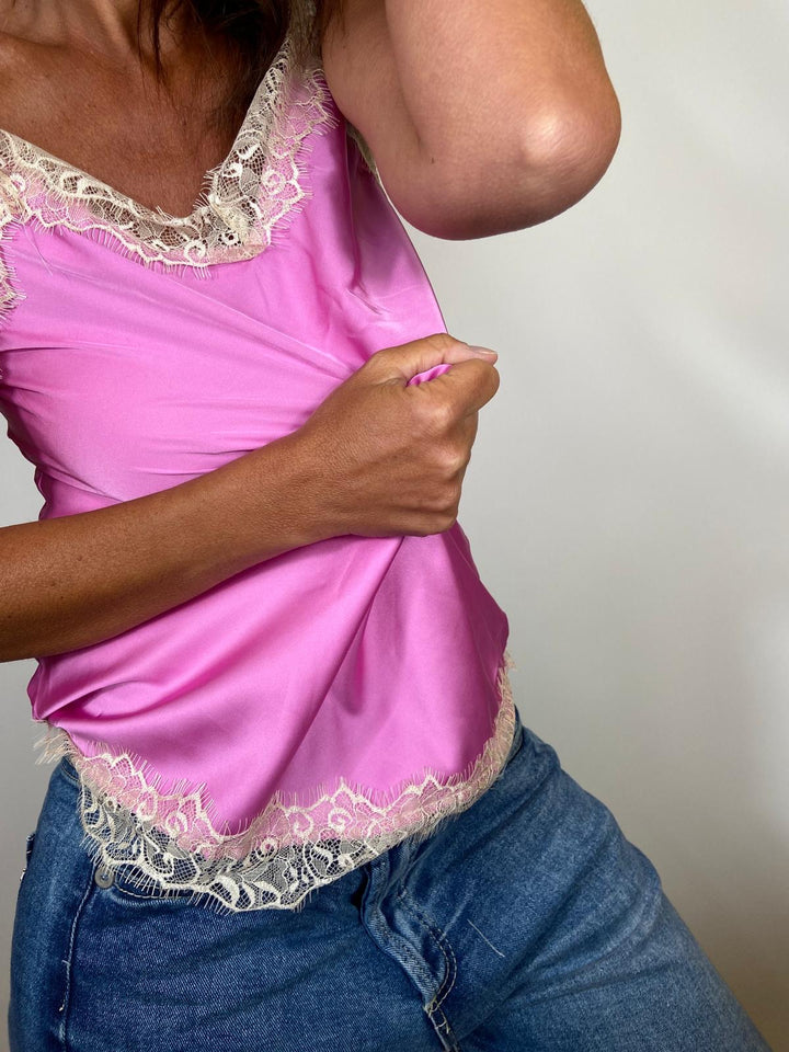 Top Thylani  Rose