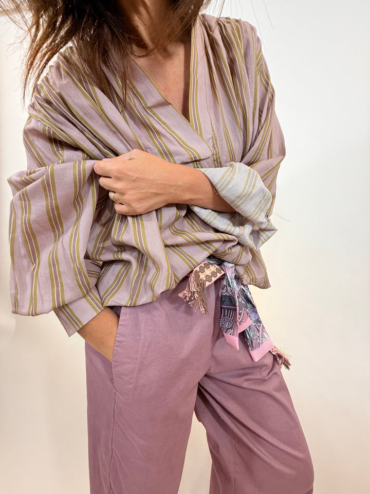 blouse nefle Couleur rose ancien  melle D 