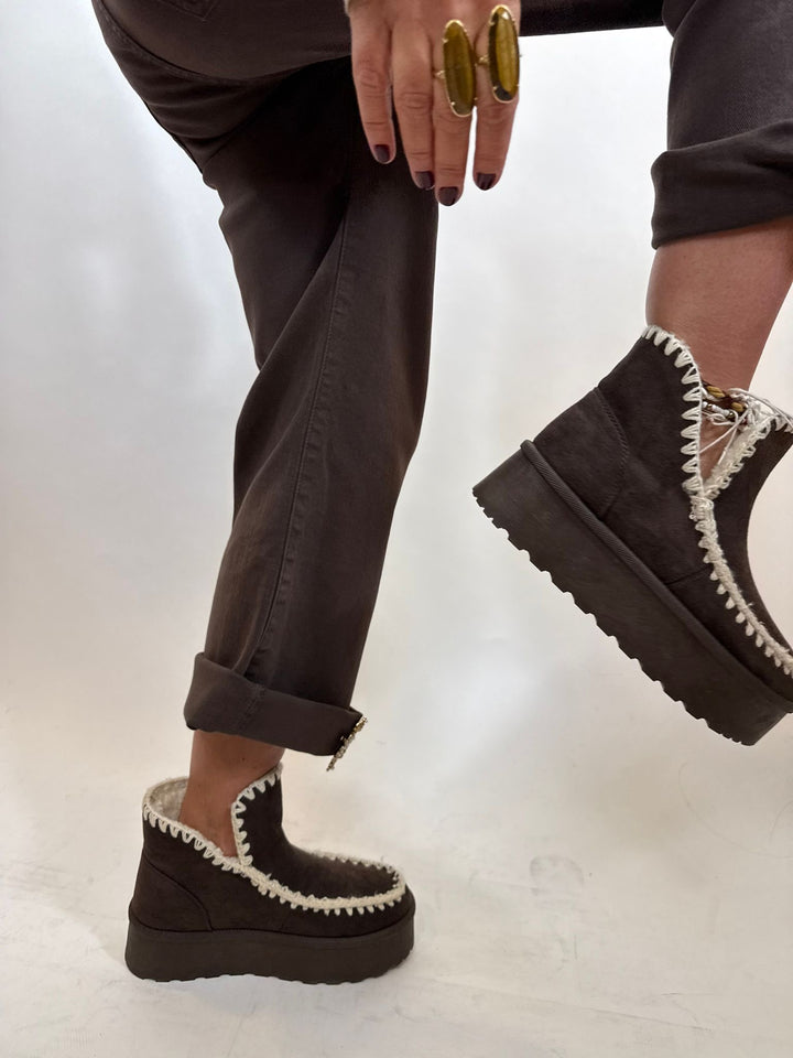 boots choco 1