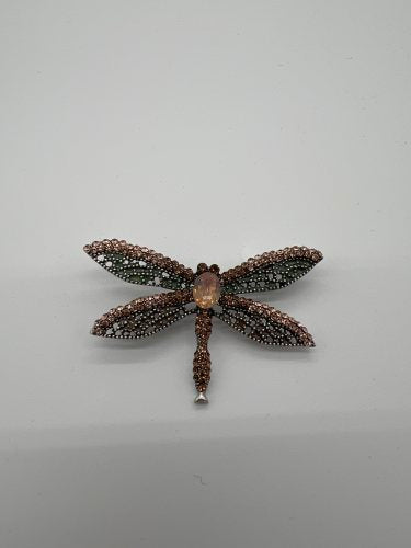 broche libellule rose